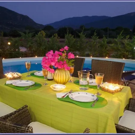 Fedra - 3 Bedrooms - Sleeps 6p Сами