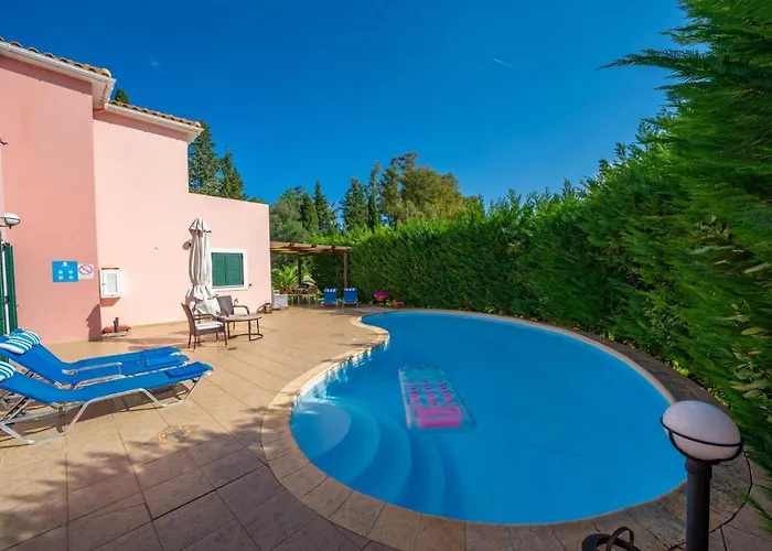 Villa Fedra - 3 Bedrooms - Sleeps 6p