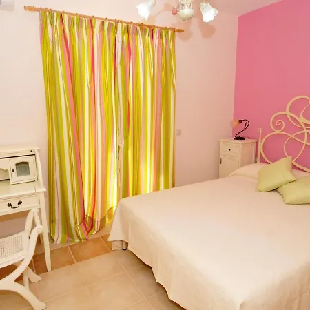 Fedra - 3 Bedrooms - Sleeps 6p Villa *